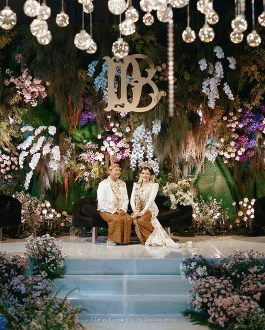 Potret Akad Nikah Denny Caknan dan Bella Bonita.
