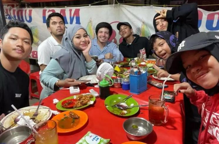 Potret Ultah Aurel Hermansyah. (Instagram/attahalilintar)
