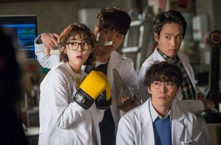 Sinopsis I Am Not a Robot (Hancinema)