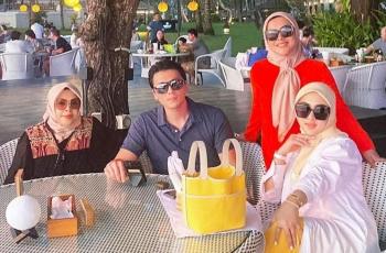 Dibongkar Adik Sendiri, Video Syahrini di Bandara Bareng Reino Barack Bikin Heran: Editannya Jahat Banget