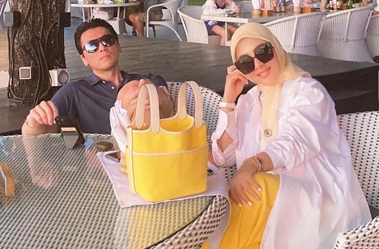 Potret Liburan Keluarga Syahrini di Bali (Instagram/@princessyahrini)