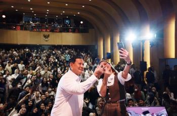Viral Prabowo Nongkrong bareng Najwa Shihab, Sepatunya Jadi Gunjingan