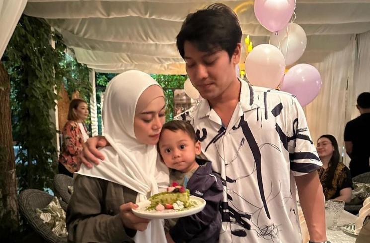 Potret Ulang Tahun ke-28 Rizky Billar (Instagram/lestykejora)