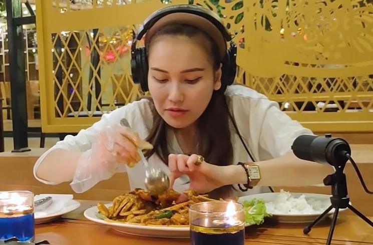 Artis Hobi Bikin Konten Makan (YouTube Qiss You TV)