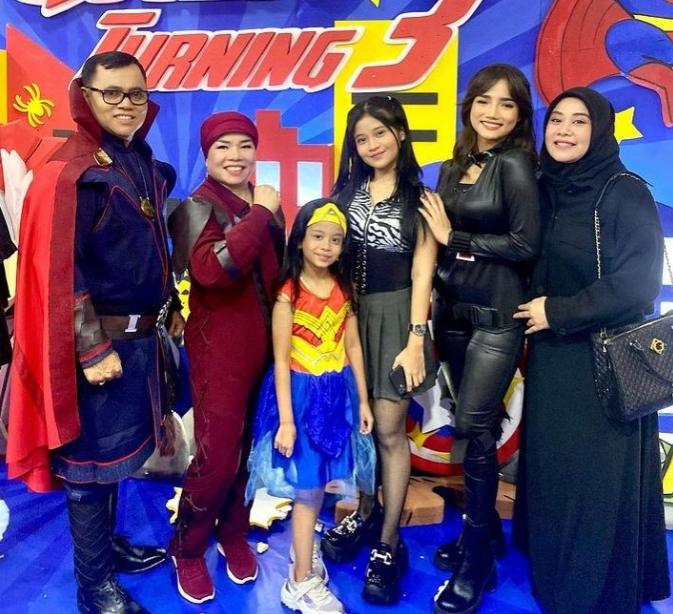 Potret Ulang Tahun Gala Sky ke-3 (Instagram/fransfaisal_)