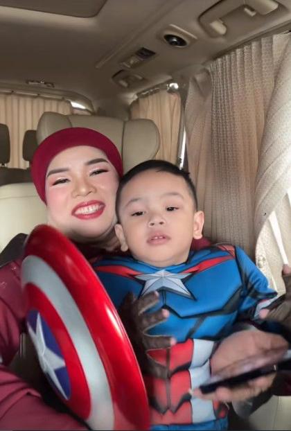 Potret Ulang Tahun Gala Sky ke-3 (Instagram/dewizuhriati)