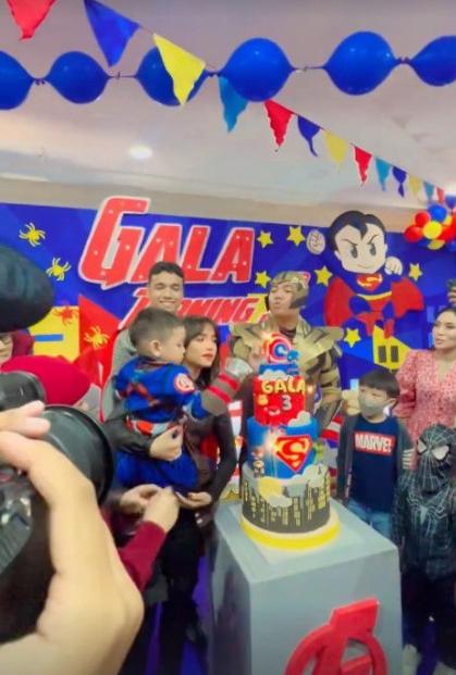 Potret Ulang Tahun Gala Sky ke-3 (Instagram/dewizuhriati)