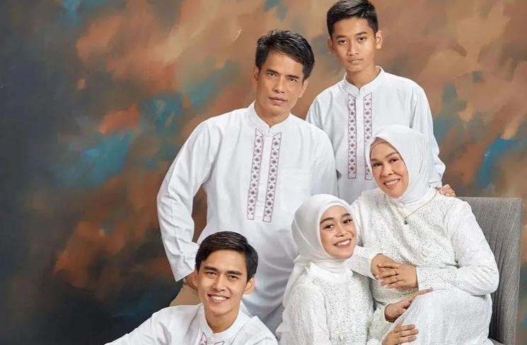Biodata Endang Mulyana Ayah Lesti Kejora (Instagram/ayah_kejora)