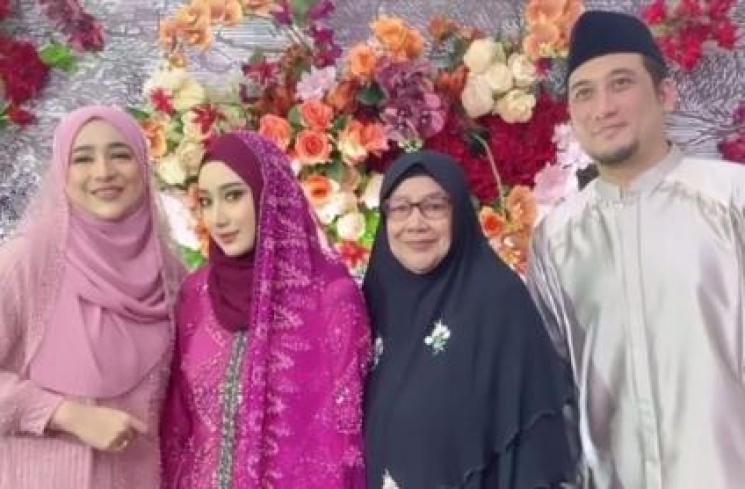 Potret Cindy Fatika Sari dan Tengku Firmansyah Siap Mantu. (Instagram/cindyfatikasari18)
