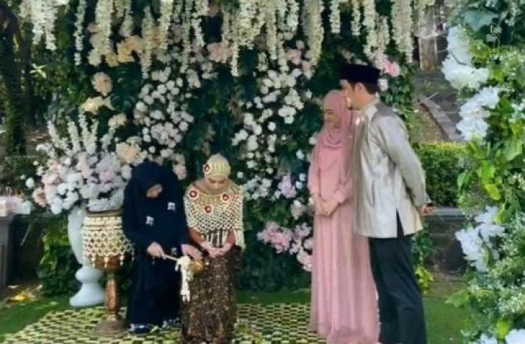 Potret Cindy Fatika Sari dan Tengku Firmansyah Siap Mantu. (Instagram/tengku_firmansyah)