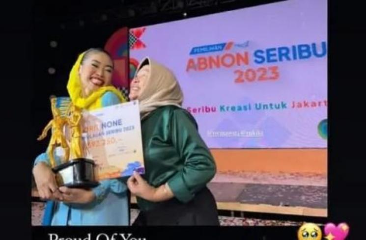 Potret Adik Yuki Kato Ikut Pemilihan Abang None. (Instagram/reinakato)