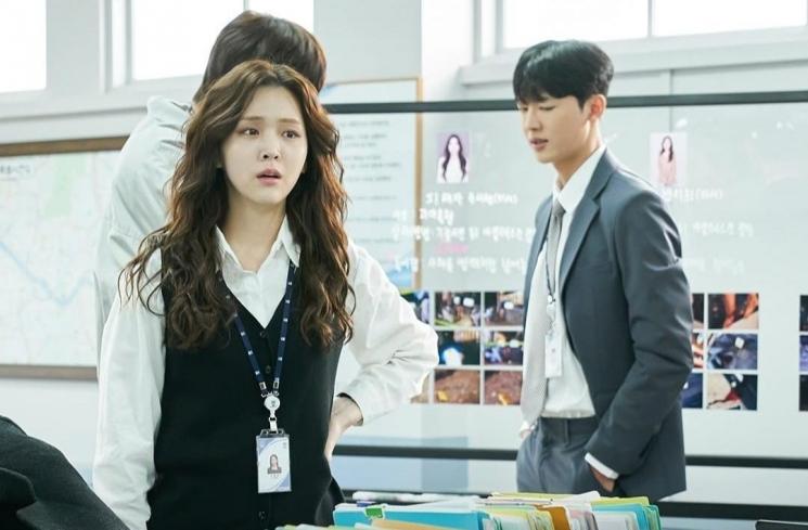 Pesona Kim Ji Eun di Longing for You (Instagram/@channel.ena.d)