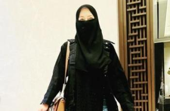 11 Potret Ratu Rizky Nabila Pakai Cadar, Dinyinyiri Tak Akan Bertahan Lama