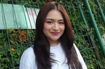 Lama Bikin Penasaran, Nathalie Holscher Ungkap Alasan Sebenarnya Lepas Hijab