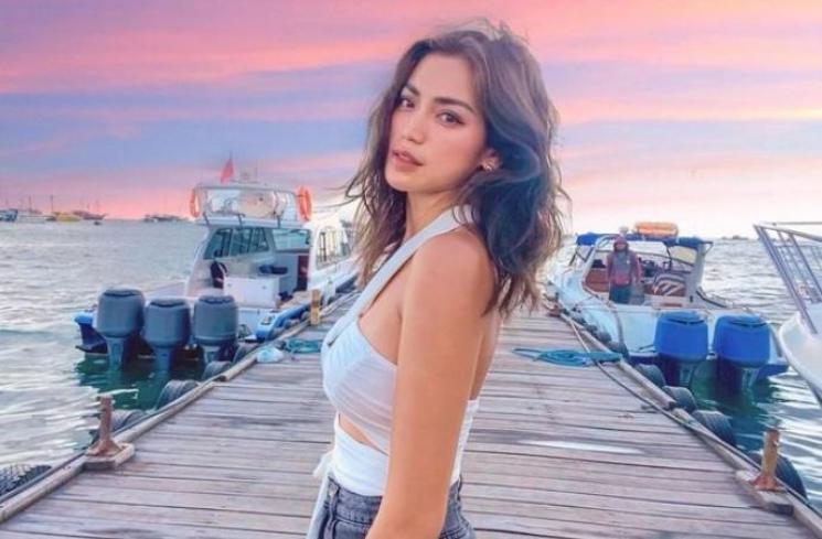 Artis Ketahuan Anak saat Bercinta. (Instagram/inijedar)