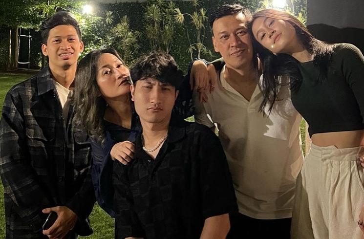 Potret Kebersamaan Keisya Levronka dan Ibu (instagram/@levihavron)
