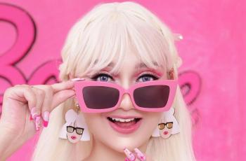 5 Potret Beauty Influencer Dandan Ala Barbie, Ada Tasya Farasya hingga Nanda Arsyinta