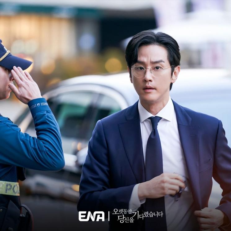 Potret Kwon Yool di Longing for You (Instagram/@channel.ena.d)