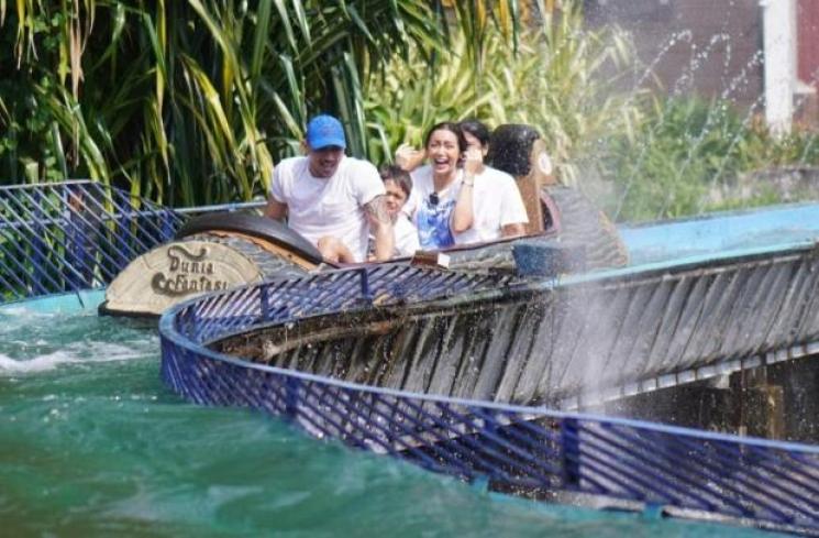 Momen Seru El Barack Main di Dufan. (Instagram/inijedar)