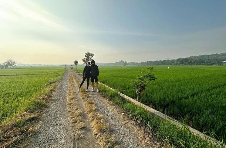 Potret Seleb Liburan di Jogja Tahun 2023 (Instagram/@vinogbastian__)