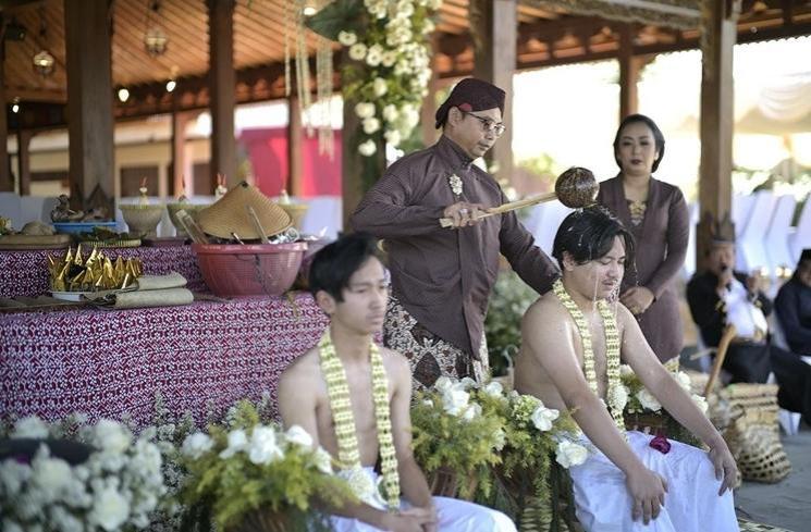 Potret Ruwatan 2 Anak Lelaki Soimah (Instagram/@showimah)