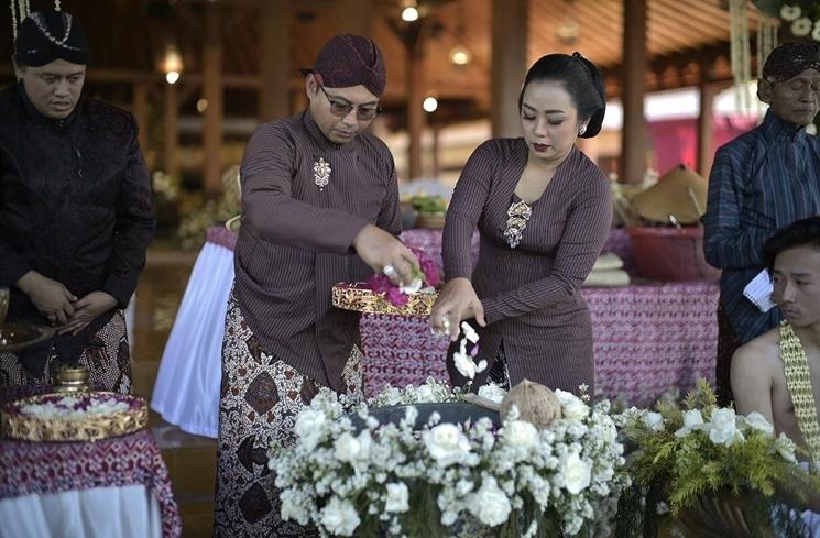 Potret Ruwatan 2 Anak Lelaki Soimah (Instagram/@showimah)