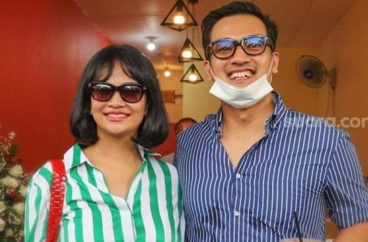 Artis Kecelakaan Bareng Pasangan. (Twitter/saipuljamilreal)