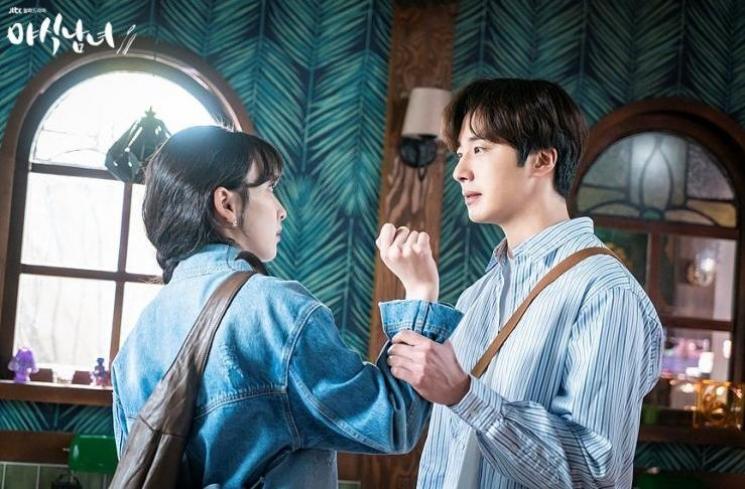 Sinopsis Sweet Munchies (Hancinema)