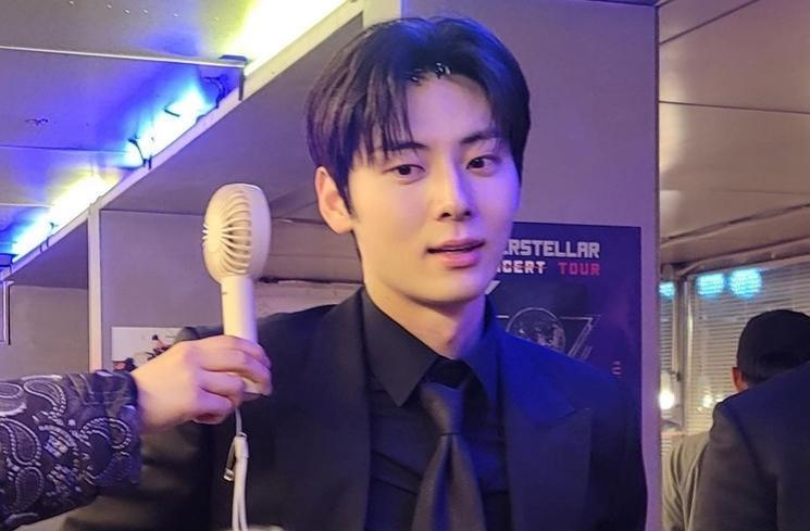 Fakta Hwang Minhyun (Instagram/optimushwang)