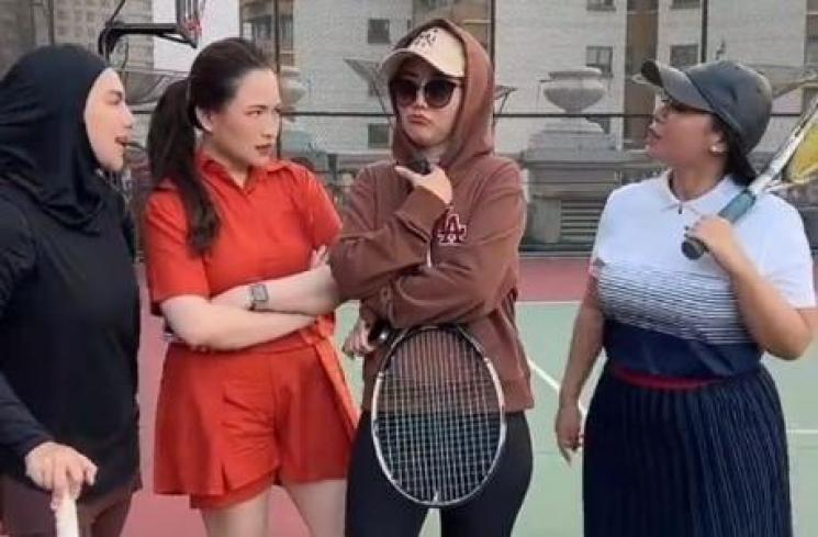 Potret Nathalie Holscher Main Tenis. (Instagram/marissyaichareal)