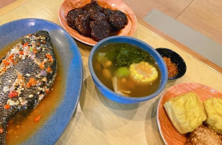 Potret Warung Ayah Ojak (instagram/@mom_ayting92_)