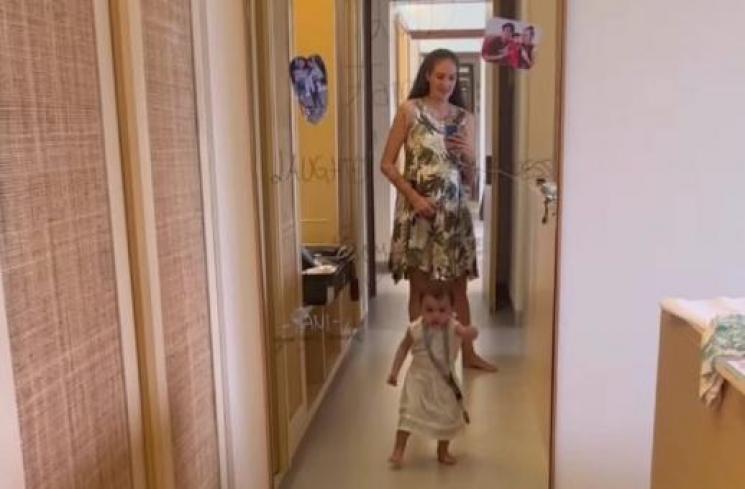 Potret Nadine Chandrawinata Babymoon di Belitung. (Instagram/nadinelist)