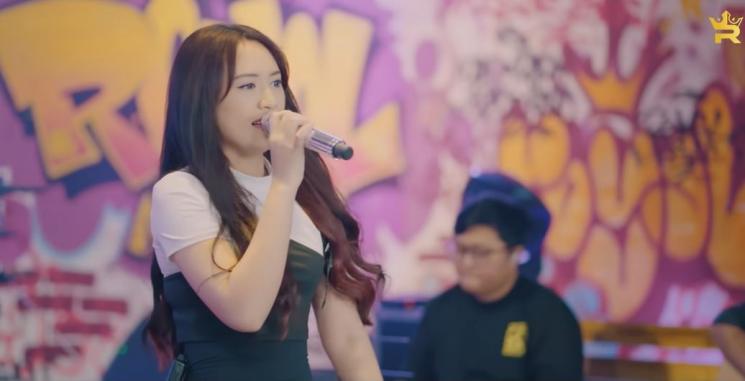 Happy Asmara dipuji Alan Walker gegara cover lagu Endless Summer versi koplo. (YouTube RC Music)