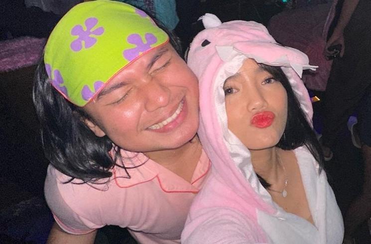 Gaya Artis di Pesta Ulang Tahun Erika Carlina (instagram/@fuji_an)