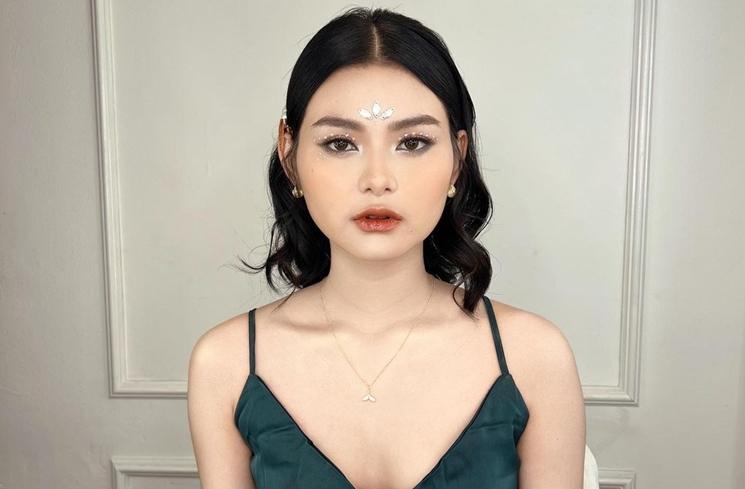 Artis Hamil Lagi Setelah Melahirkan (Instagram/@ceseniy)