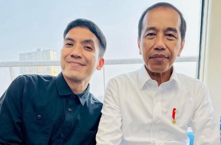 Potret Desta bersama Presiden Joko Widodo (instagram)