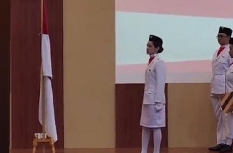 Potret Shaista Anak Rionaldo Stockhorst Jadi Paskibra. (Instagram/rio.stokhorst)