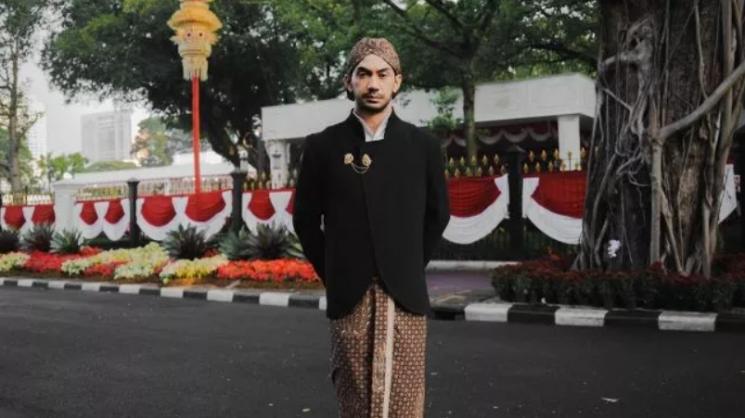 Artis Hadiri Upacara HUT RI di Istana. (Instagram/officialpilarez)