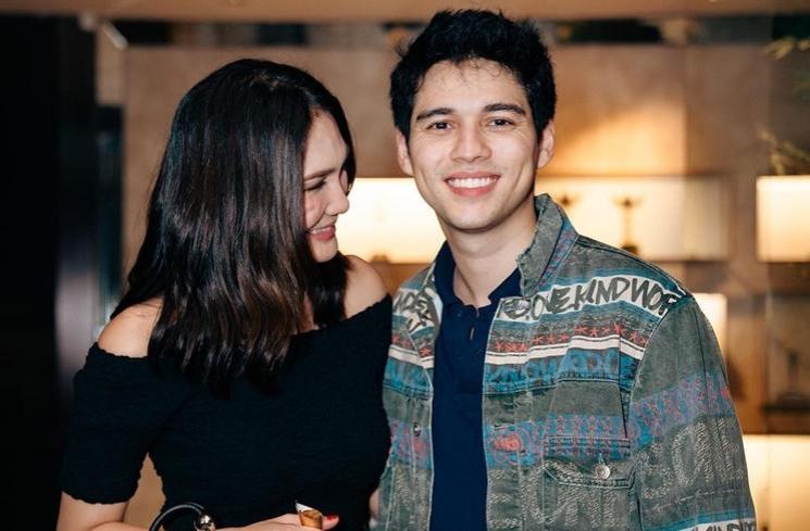 Adu Gaya Pacaran Luna Maya dan Cinta Laura (instagram/lunamaya)