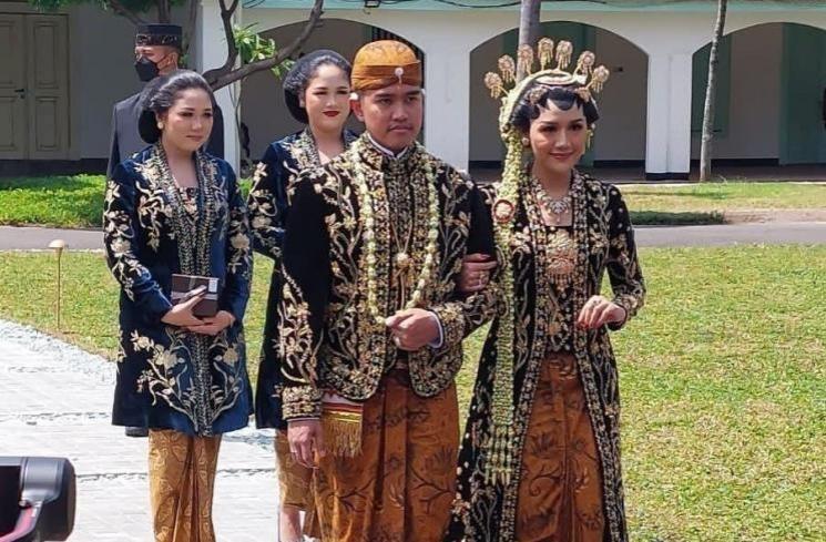 Gaya Artis saat Ngunduh Mantu (YouTube Presiden Joko Widodo)