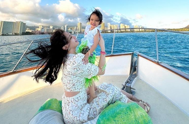Potret Shandy Aulia liburan di Hawaii (Instagram/@shandyaulia)