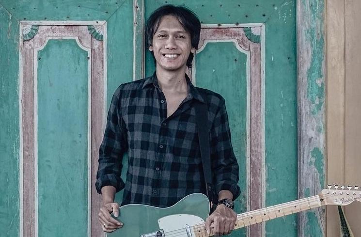 Artis Tinggal di Yogyakarta (instagram/@erosscandra)