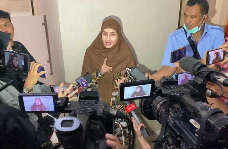 Istri Ody Mulya Hidayat, Mirna Febryani. (MataMata.com/Adiyoga Priyambodo)