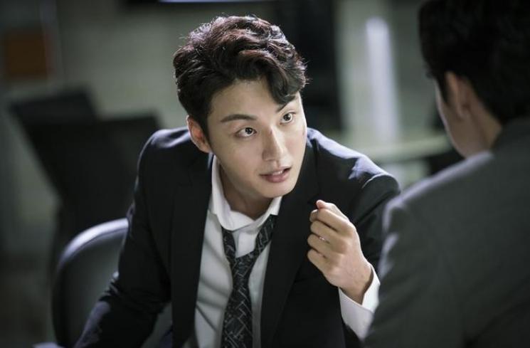 Sinopsis Your Honor (Hancinema)