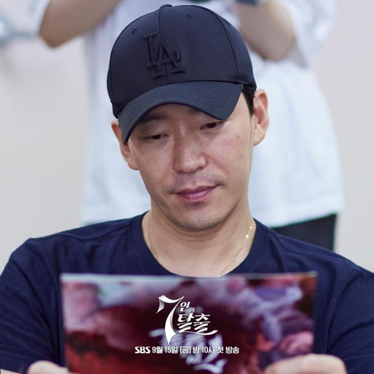 Adu Peran Pemain Drama 7 Escape (Instagram/@sbsdrama.official)
