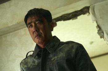 8 Potret Ryu Seung Ryong di Moving, Perankan Ayah Go Yoon Jung yang Punya Kekuatan Super