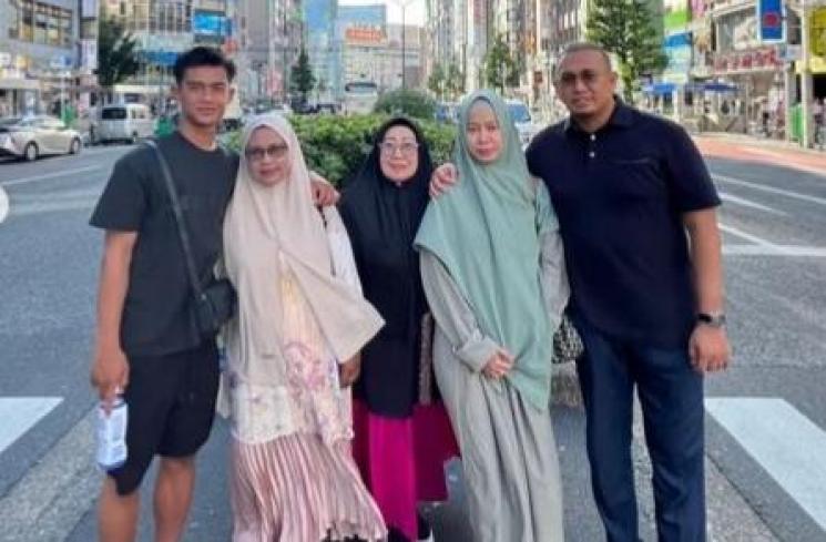Potret Kedekatan Pratama Arhan dan Andre Rosiade. (Instagram/arhanazizah.official)