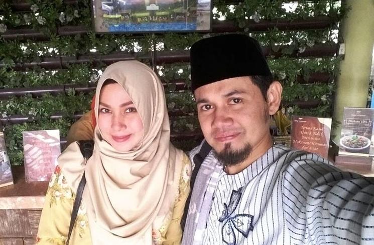 Pasangan Artis Putuskan Rujuk Usai Cerai (instagram/@puputmelati)