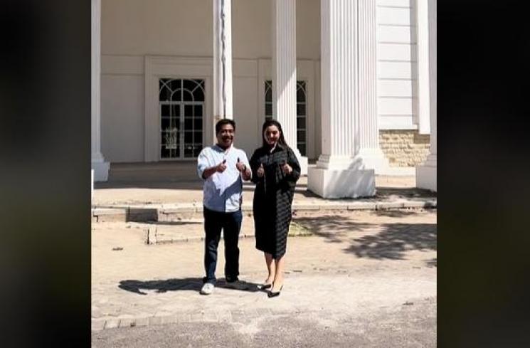 Momen Ashanty Kunjungi Kampusnya di Surabaya. (TikTok/ashantyhermansyah)