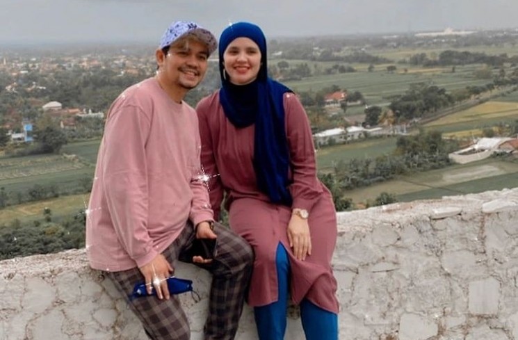 Perjalanan Cinta Indra Bekti dan Aldila Jelita. (Instagram/dhila_bekti)